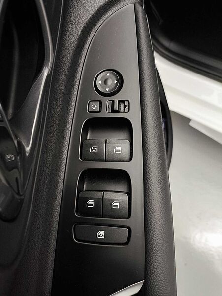 Hyundai i20 1.0 TGDI Tecno 48V 100